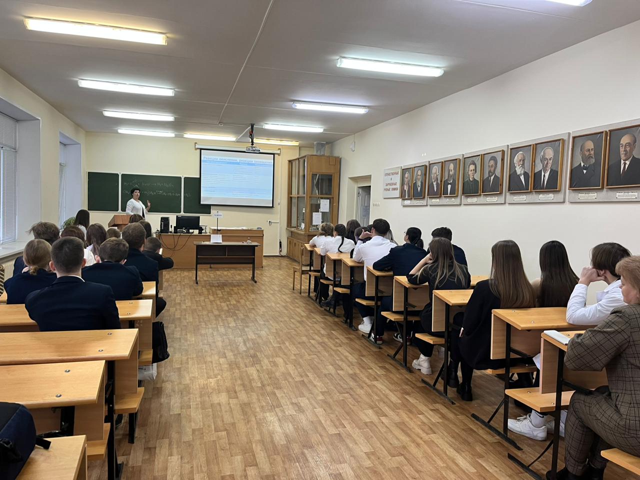 Профориентация. Мастер-класс Углеводороды на кафедре ХиМОХ